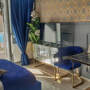 Portobella Airport - Self Check In Apartment